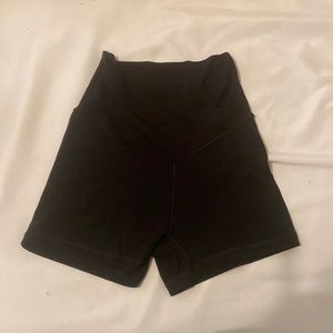Aerie crisscross shorts
